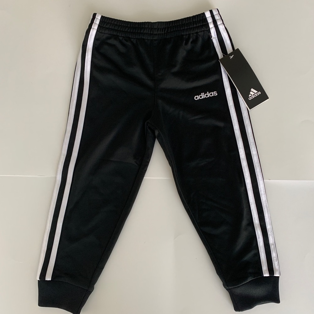Adidas Boys Black Sport pants - Picture 2 of 5